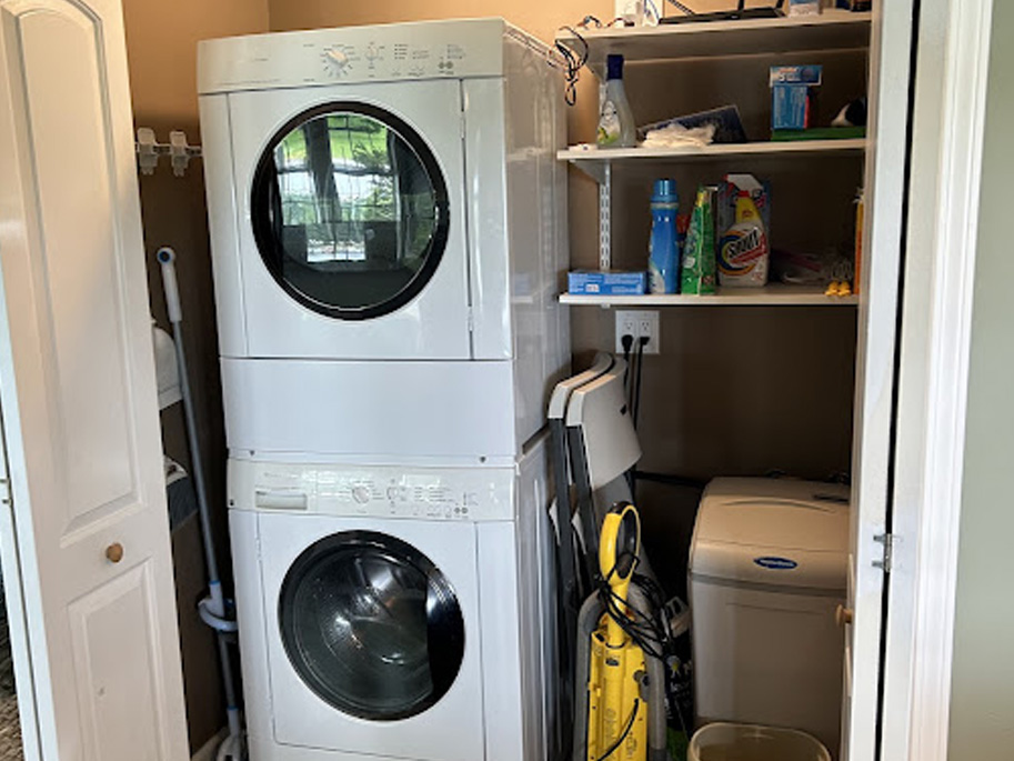 JBs Lake House Laundry